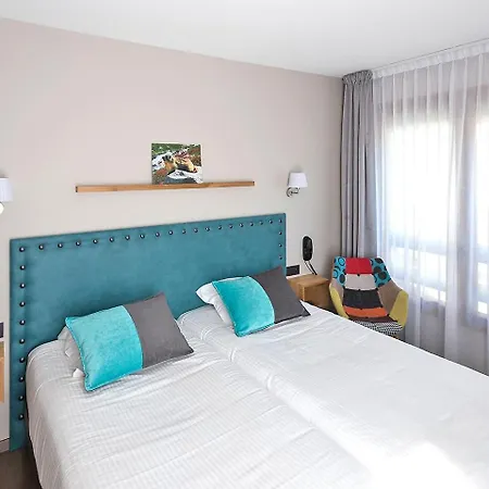 Hotel L'arcalod & Bistrot Jeanne - D'annecy - Restaurant Doussard