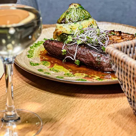 L'arcalod & Bistrot Jeanne - D'annecy - Restaurant Hotel Doussard
